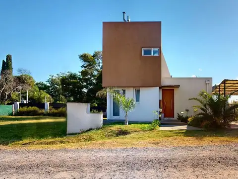 Casa en Venta en La Plata, USD 155.000