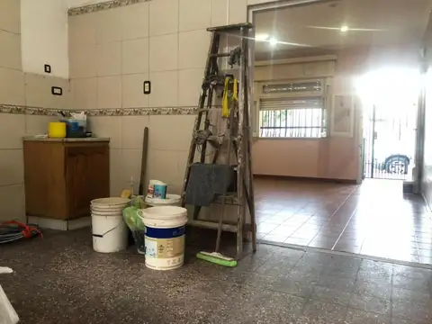 Depto Tipo Casa 3 ambientes con 1 baño