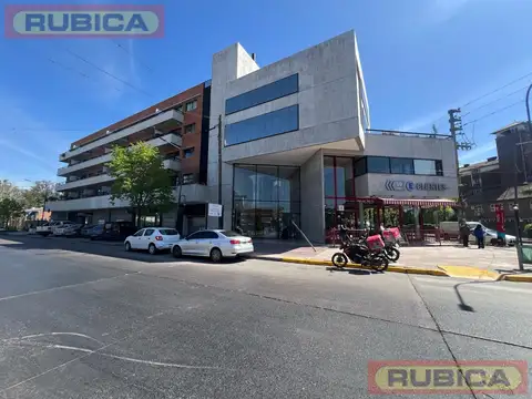 Local en  Paseo Arricau "Don Torcuato"