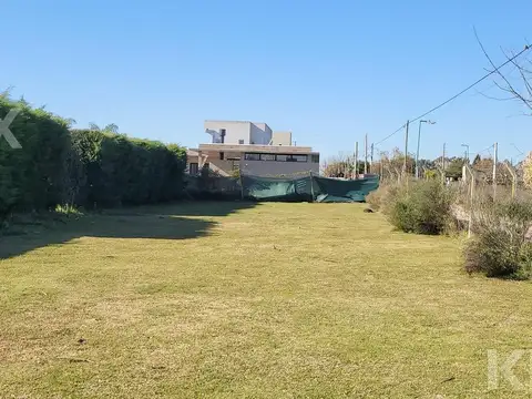 Terreno en Venta 15  mts Frente