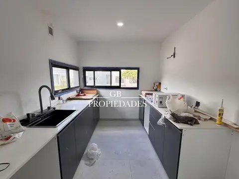 Venta de Casa 4 ambientes en Santa Elisa, Pilar
