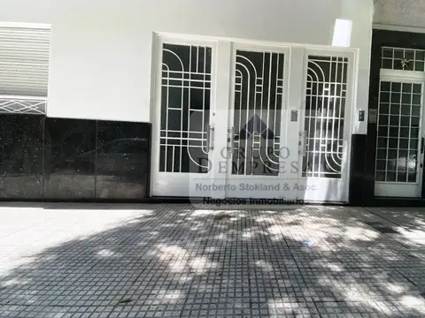 P.H. Parque Chacabuco. 3 ambientes. TERRAZA COMPARTIDA.. Muy luminoso