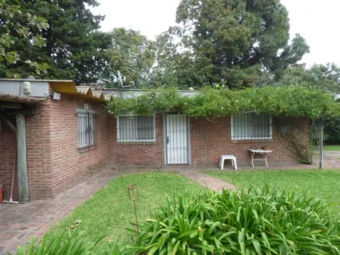 419 (Arana entre las de Alberti (141) y Centenera (141 bis) s/n