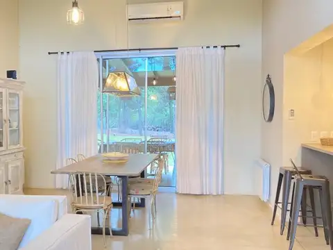 Casa en venta en Costa Esmeralda con Gas Natural