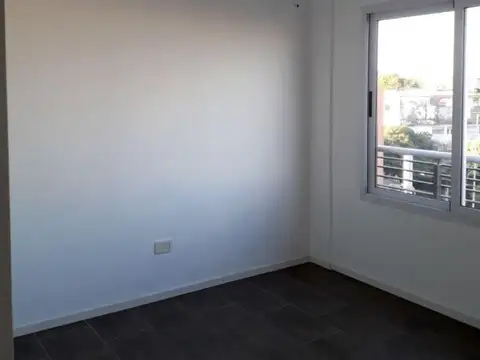 Departamento en Venta en Morón, USD 64.900