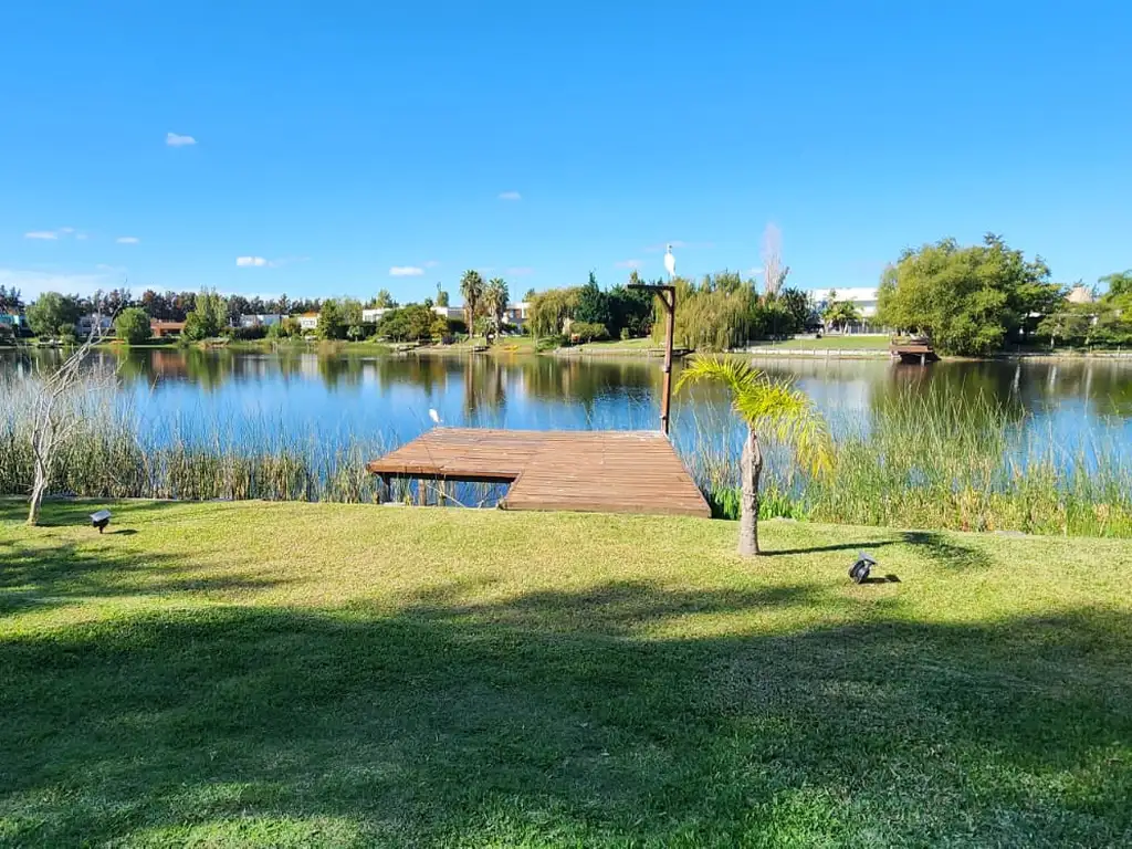 Casa en Venta con cochera