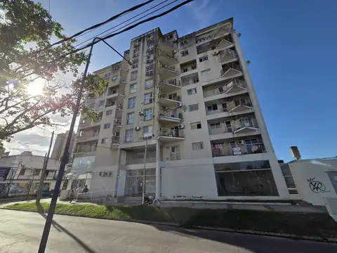 Sargento Cabral 1300, Piso 1