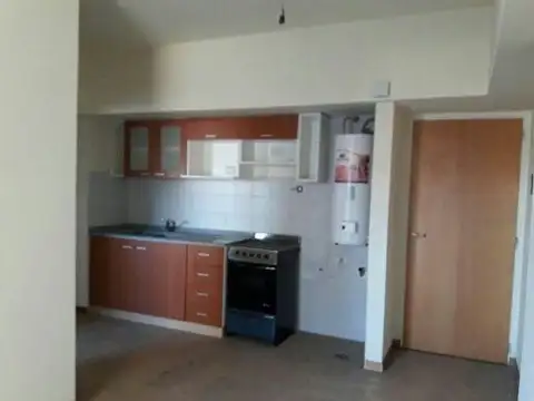 Sargento Cabral 1300, Piso 1