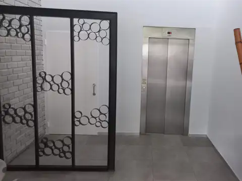 Avenida Garay 600, Piso 9