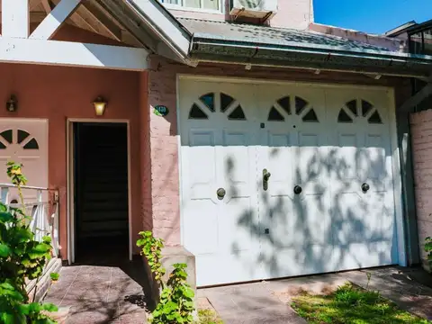 Depto Tipo Casa 4 ambientes con 1 baño