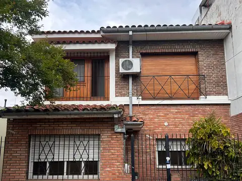 MUY LINDO PH DE 3 AMBIENTES EN PB CON TERRAZA 