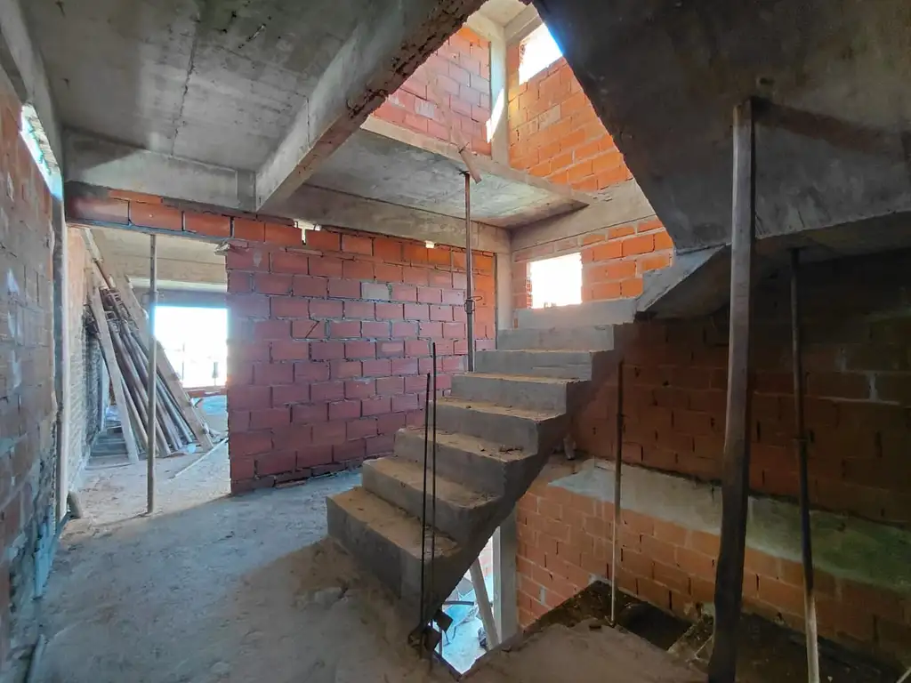 PERU 1100 de 7 Unidades en Florida Belgrano/Oeste