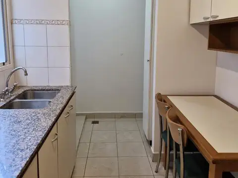Departamento 6 ambientes con 2 baños