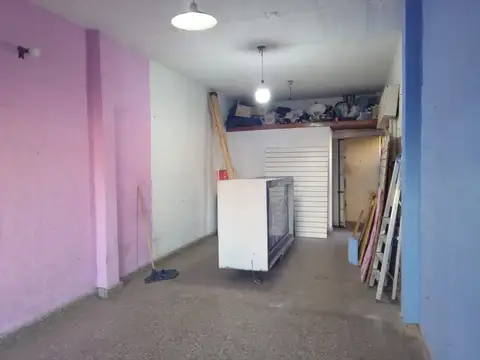 Local comercial - ZONA COMERCIAL - medidas 8.80 x 3.20 mts