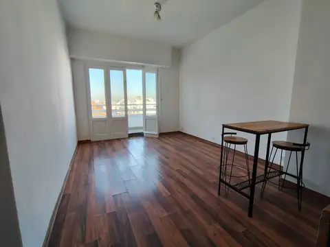 Departamento en Venta en Monserrat, USD 80.000