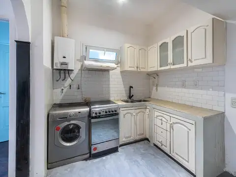Depto Tipo Casa en Venta 40 años