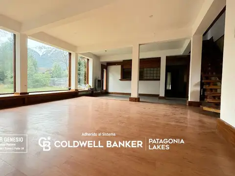 Casa 5 ambientes con 2 baños