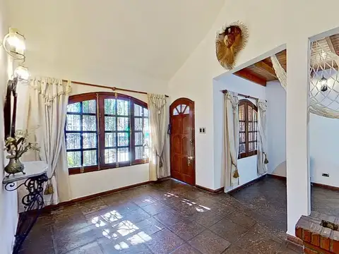 Casa en Venta en Ezeiza, USD 189.000