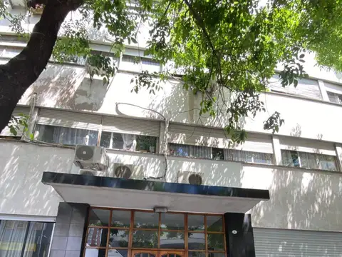 GRAL. URQUIZA 100, Piso 2