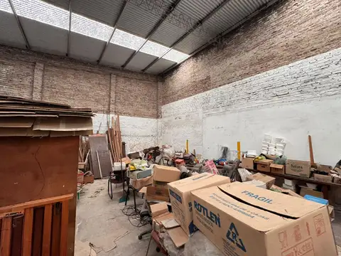 Venta Galpón Rosario Arroyito Gorriti a mts de Av Sabin y Av Alberdi con Local y oficina