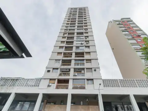 Avenida Paseo Colón 1000