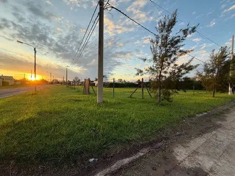 Terreno en venta en las acequias del aire roldan