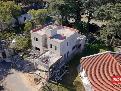 Casa en venta - Barrio con portón Los Olivos II - Bella Vista