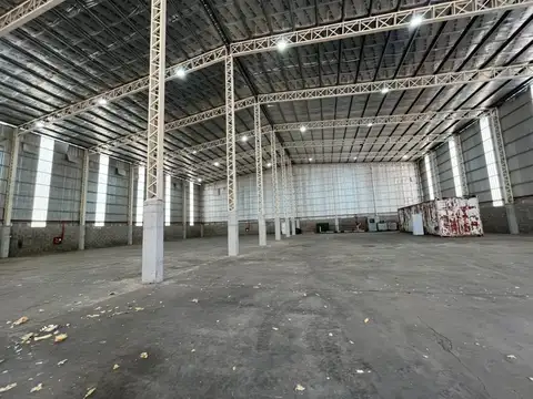Alquiler de Galpon 1500m2 Parque Ebapi Buen Ayre