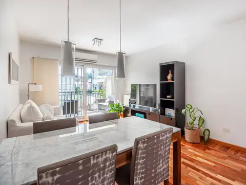 Departamento 3 ambientes con 2 baños