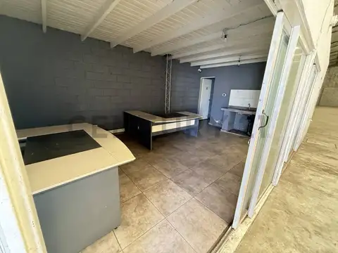 ALQUILER SOBRE RUTA 197 GALPÓN-DEPOSITO de 820m2  COMERCIAL / INDUSTRIAL