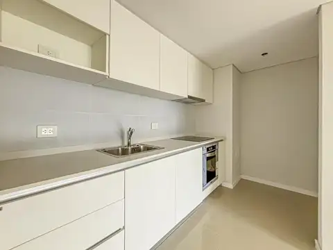 Único Golf - Av. Eva Perón 8998 'ED 1 - 02-07