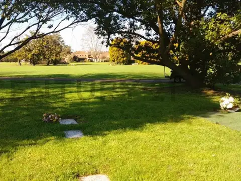 VENTA PARCELA NUEVA EN JARDIN DE PAZ ZONA OESTE LUJAN.