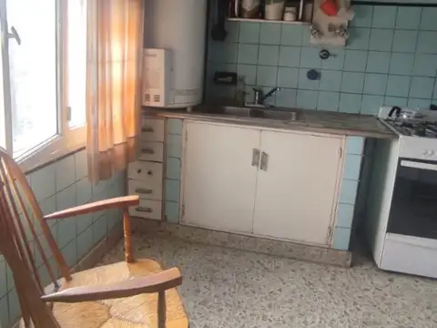 Depto Tipo Casa 4 ambientes con 1 baño