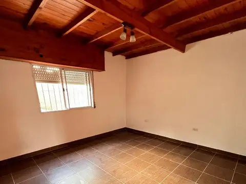 Casa en Venta en Barrio 9 De Julio, USD 125.000