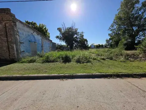 9 de julio entre uruguay y 1 de mayo