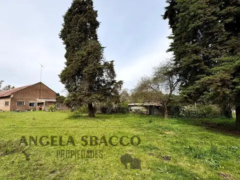 Casa en Venta con 4 cocheras