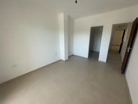 VARGAS GOMEZ DOCTOR 2300, Piso 2