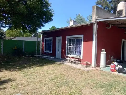 Casa - Venta - Argentina, DOMSELAAR - ALFONSINA STORNI 306