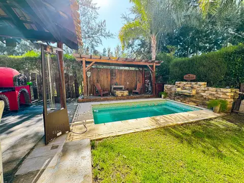 Casa en Venta con 1 cochera