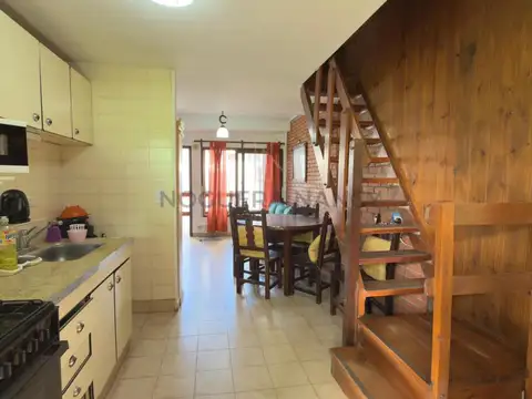 Depto Tipo Casa en Venta con 1 cocheras