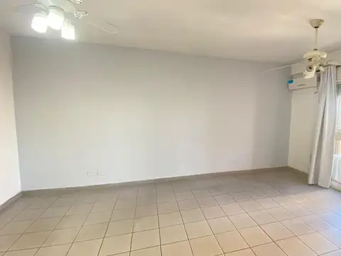 Alquiler Monoambiente muy luminoso La boca.