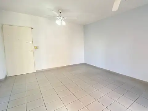 Abdala 141 , Piso 7