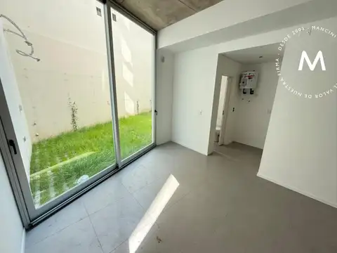 Local en Alquiler en Chacarita, $ 2.800.000