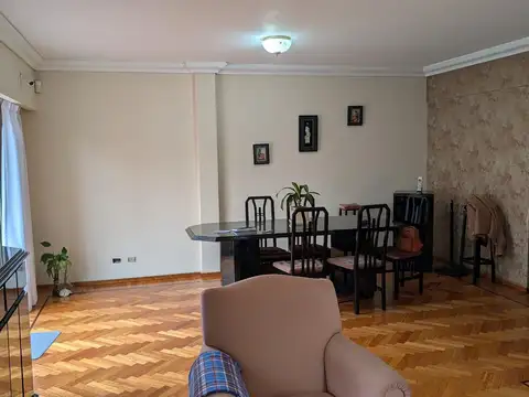 Departamento en Venta con 2 cocheras