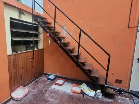 Depto Tipo Casa en Venta de 4 ambientes