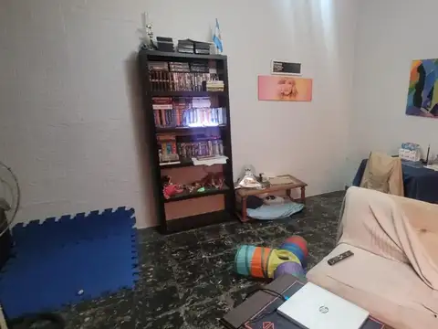 Depto Tipo Casa en Venta en Colegiales, USD 159.000