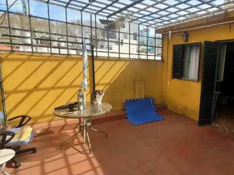 DELGADO 1009 - COLEGIALES - 3 y 1/2 AMB. C/PATIO Y TERRAZA!