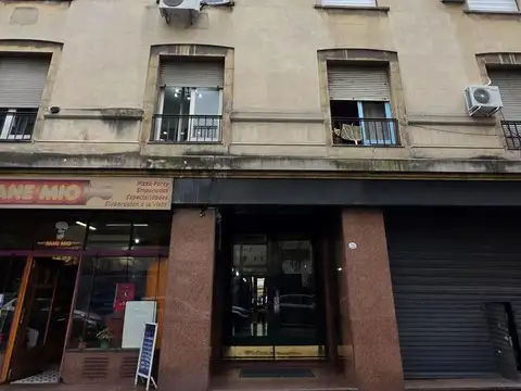VENTA 2 AMBIENTES al FRENTE en MONSERRAT