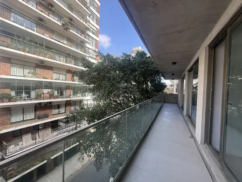 4 amb, full amenities. Seguridad 24h. Muy luminoso. Edificio premium. Palermo Chico.