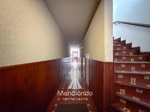 Depto Tipo Casa en Venta 40 años